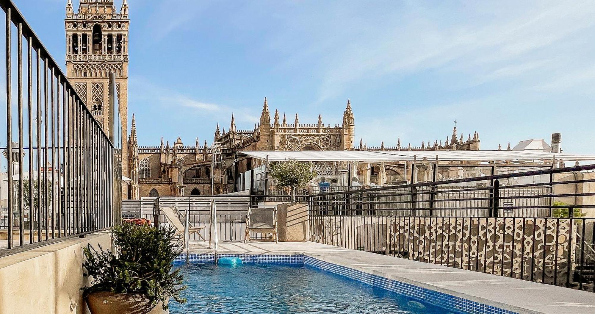 Eme Catedral Mercer Hotel Σεβίλλη Εξωτερικό φωτογραφία The Roman Baths of Córdoba